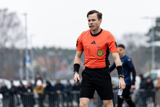 Domare Niclas Karlsson