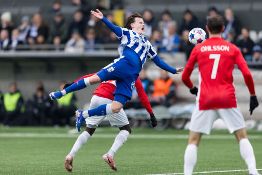 Degerfors Nahom Netabay och IFK Göteborgs Kolbeinn