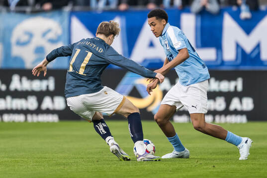 Halmstads Ludvig Arvidsson och Malmö FFs Theodor Lundbergh