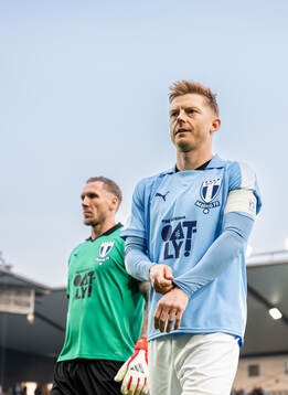 Malmö FFs målvakt Robin Olsen och Anders Christiansen