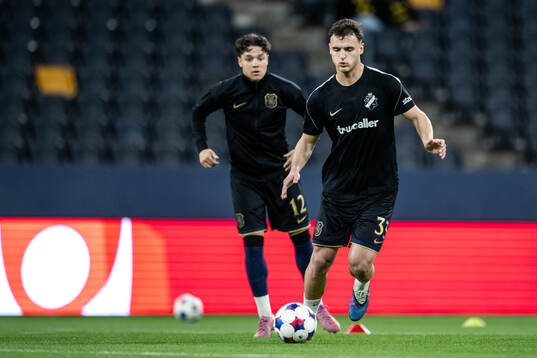 AIKs Charlie Pavey och Áron Csongvai