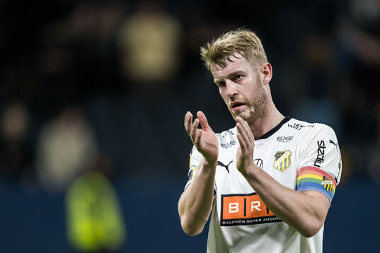 Häckens Filip Helander deppar