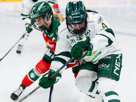 Frölundas Elisa Holopainen och Färjestads Karley Garcia
