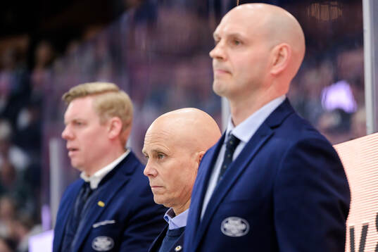 HV71s  assisterande tränare Mikael Sundell