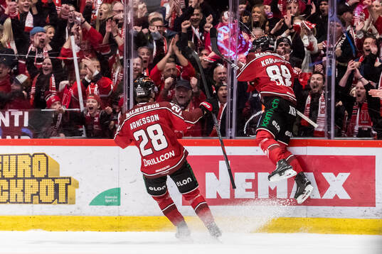 Örebros Patrik Karlkvist jublar