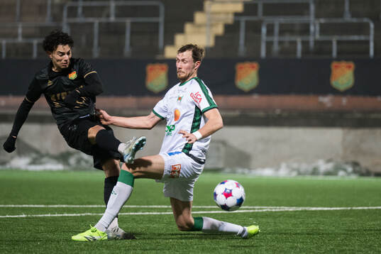 GAISs Mohamed Bawa och Varbergs Niklas Dahlström