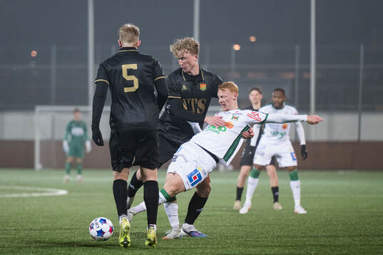 GAISs Filip Beckman och Varbergs Wilhelm Ärlig