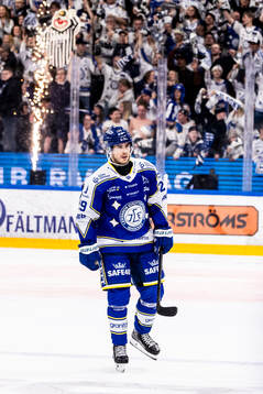 Leksands Michael Lindqvist jublar