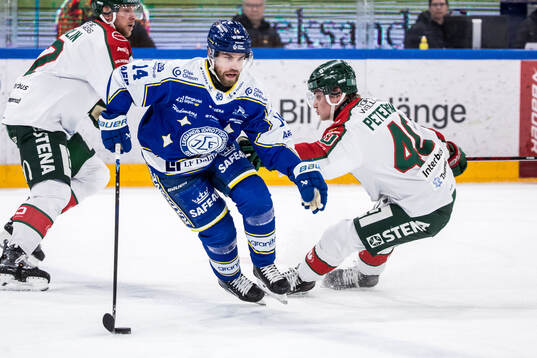 Leksands Oskar Lang och Frölundas Jacob Peterson