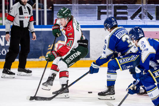 Frölundas Ivar Stenberg och Leksands Olle Strandell