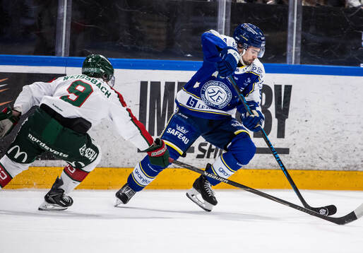 Frölundas Linus Weissbach och Leksands Gabriel Fortier