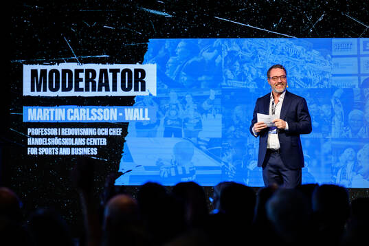 Martin Carlsson-Wall, moderator