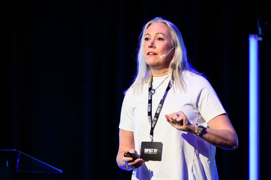 Helena Mueller, Grant Thornton