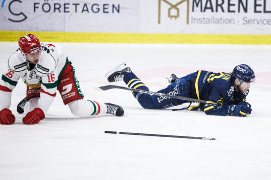 Moras Marcus Karlström och Södertäljes William Eriksson