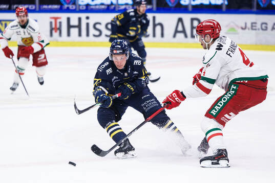 Södertäljes Leevi Teissala och Moras Martin Fransson