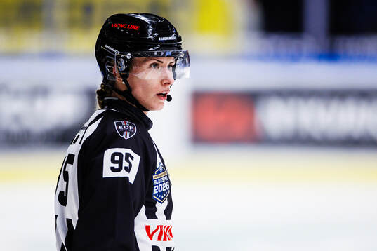 Linjedomare Anna Hammar