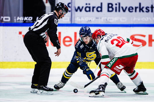 Södertäljes Andrew Vanderbeck och Moras Connor Maceachern
