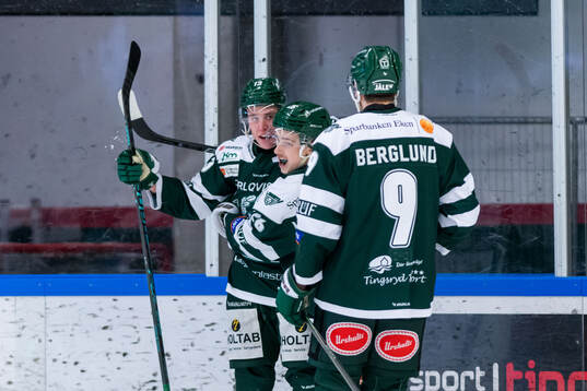 Tingsryds AIFs Amadeus Liljegren-Rungegård jublar