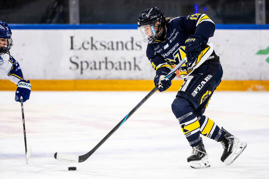 HV71s Eimear Leacy