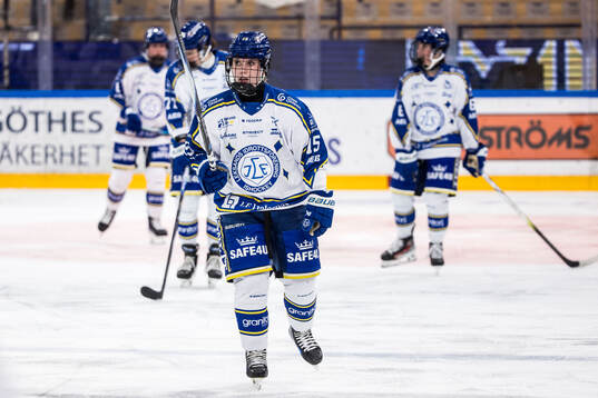 Leksands Maja Armborg deppar
