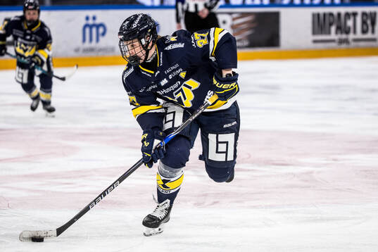 HV71s Eimear Leacy