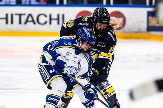 Leksands Mille Kunnerup Sørensen och HV71s Thea Jørgensen