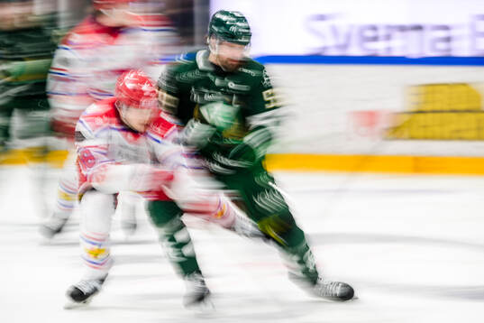 Timrås Eddie Genborg och Färjestads Linus Johansson