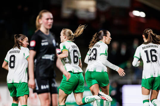 Hammarbys Elin Sørum jublar