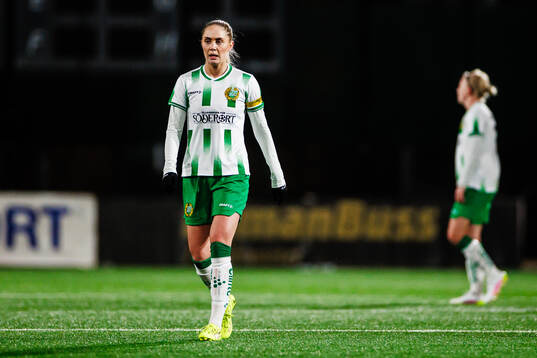 Hammarbys Alice Carlsson deppar