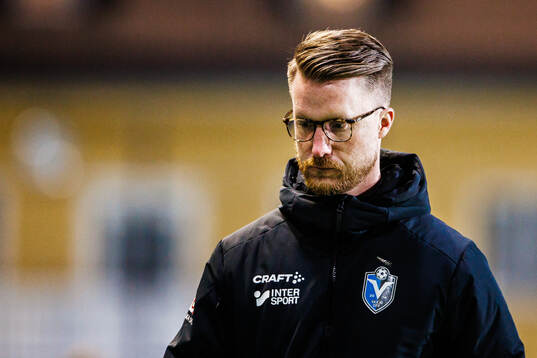 Växjö DFFs tränare Olof Unogård