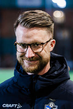 Växjö DFFs tränare Olof Unogård