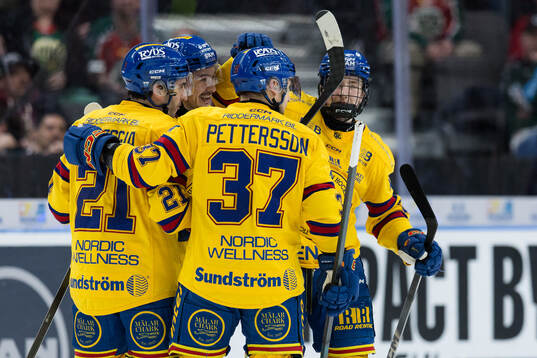 Djurgårdens Viggo Björck jublar