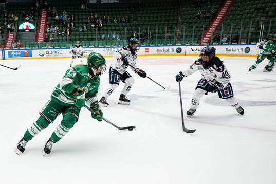 Rögles Cassidy Maplethorpe och Linköpings Felicia Levin