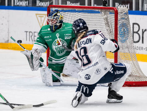Rögles målvakt Viktorie Svejdova