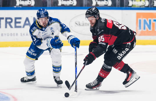 Leksands Fred Nilsson och Malmö Redhawks Carl Persson