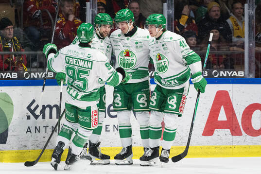 Rögles Lukas Ekeståhl-Jonsson jublar