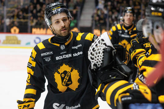 Skellefteås Arvid Lundberg jublar