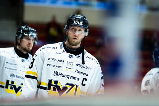 HV71s Olle Alsing