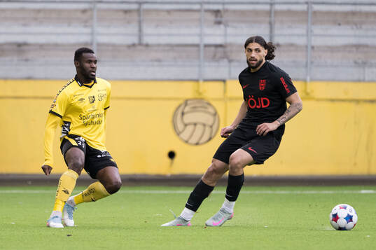 Elfsborgs Buhari Ibrahim och Brommapojkarnas David Isso