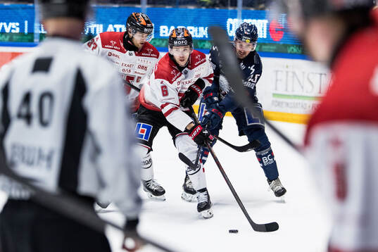 Örebros Filip Berglund och Linköpings David Bernhardt