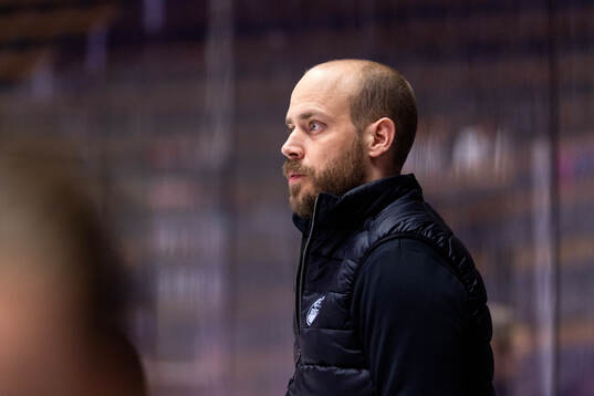 Rögles tränare Julius Falkenbäck Bergkvist