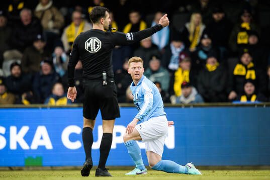 Malmö FFs Anders Christiansen reagerar