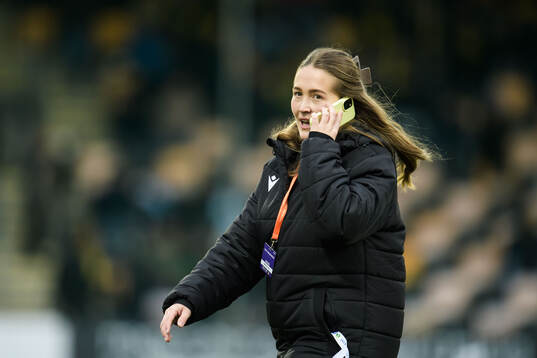 Mjällbys Event- och hållbarhetsansvarig Klara Borstam