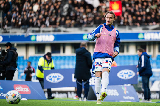 Jacob Steen Christensen of Molde warms up