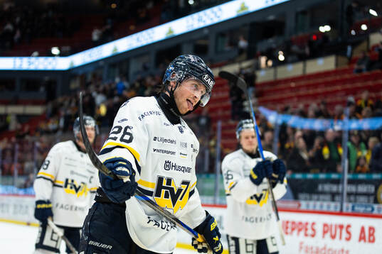 HV71s Justin Glenn Kloos