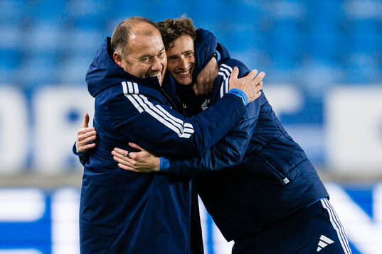 Head coach Martin Falk of Molde celebrates