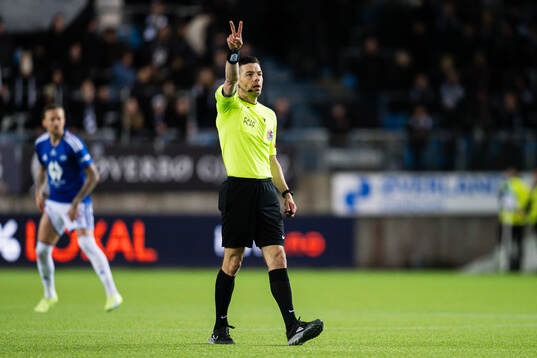 Tore Hansen, referee