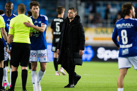 Head coach Alfred Johansson of Rosenborg looks dejected
