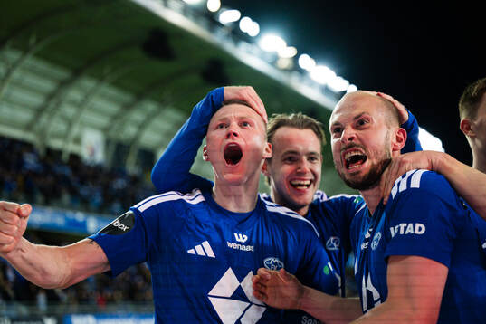 Eirik Hestad of Molde celebrates
