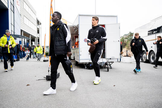 Salieu Drammeh and Thomas Lehne Olsen of Lillestrøm arrive
